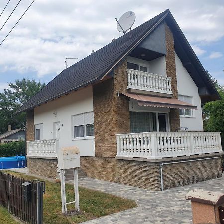 Villa Wolf Vendeghaz Balatonkeresztúr Exterior foto